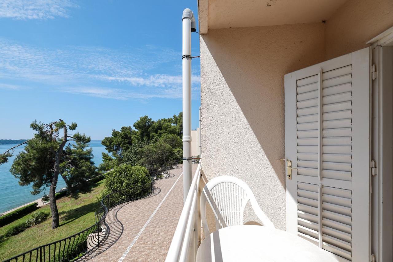 Hotel Val All Inclusive Donji Seget Exterior foto