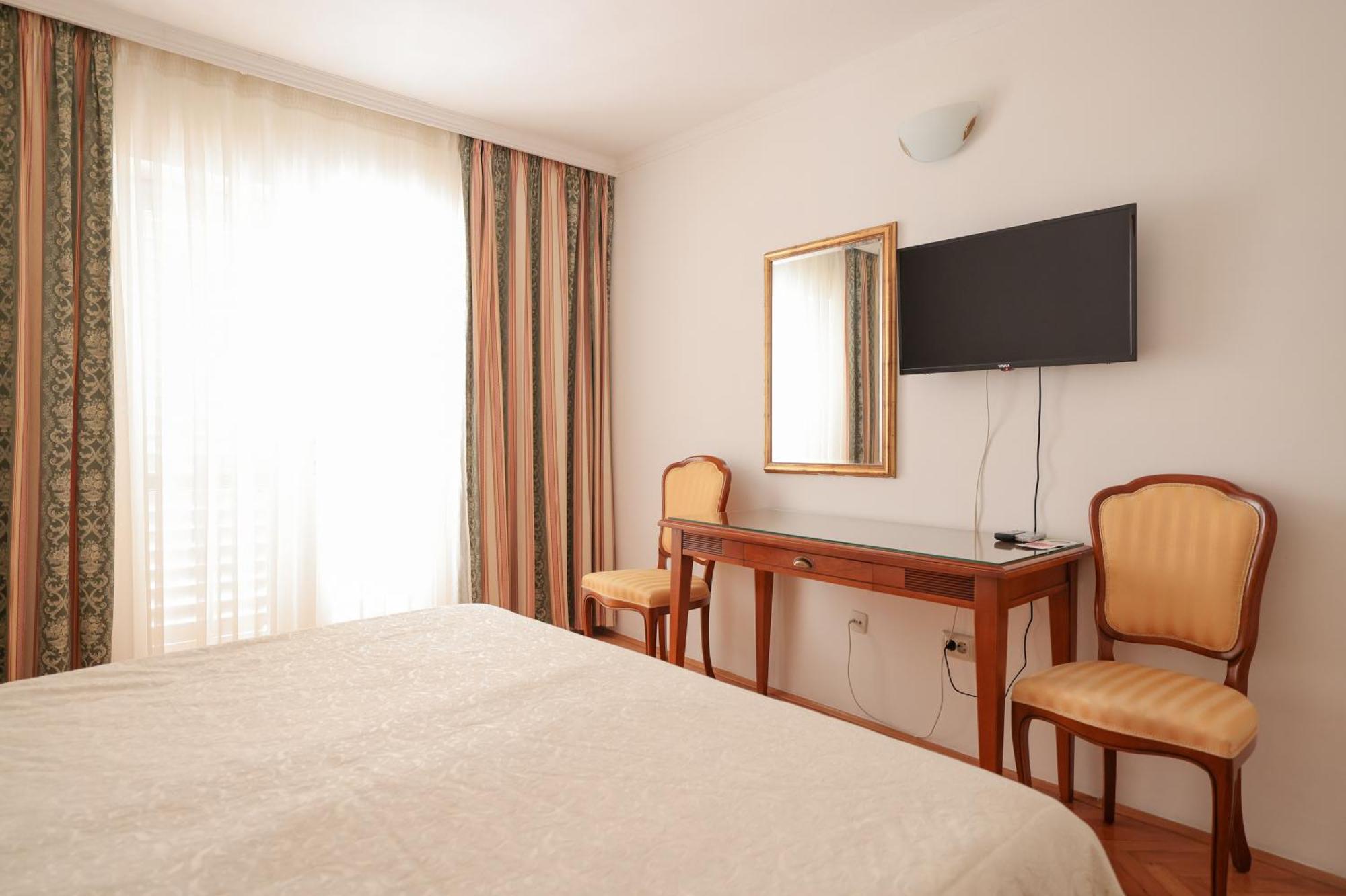 Hotel Val All Inclusive Donji Seget Exterior foto