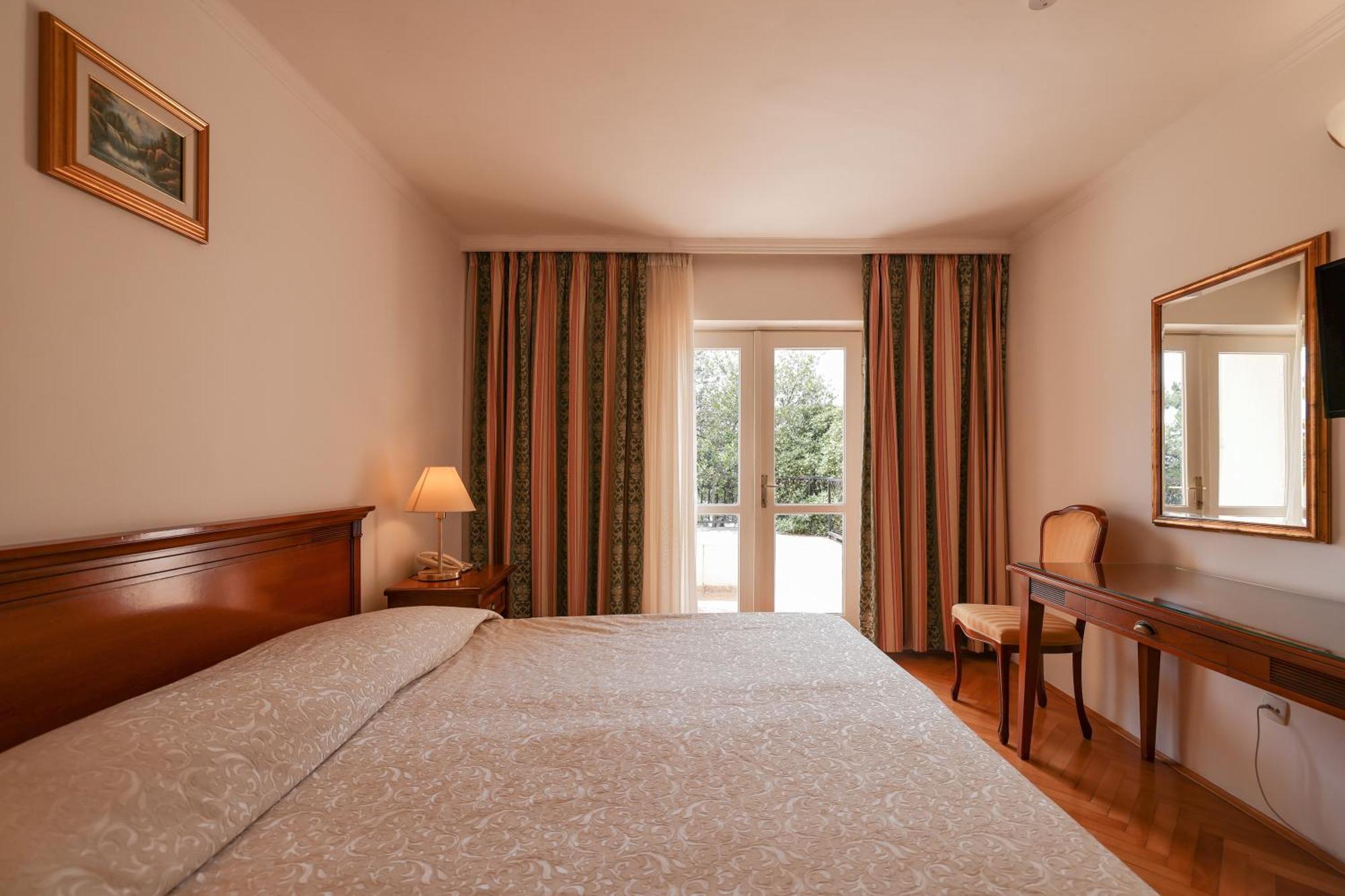 Hotel Val All Inclusive Donji Seget Exterior foto
